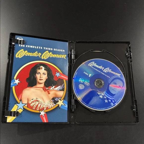 Wonder Woman: The Complete Third Season - DVD Set - Picture 5 of 11